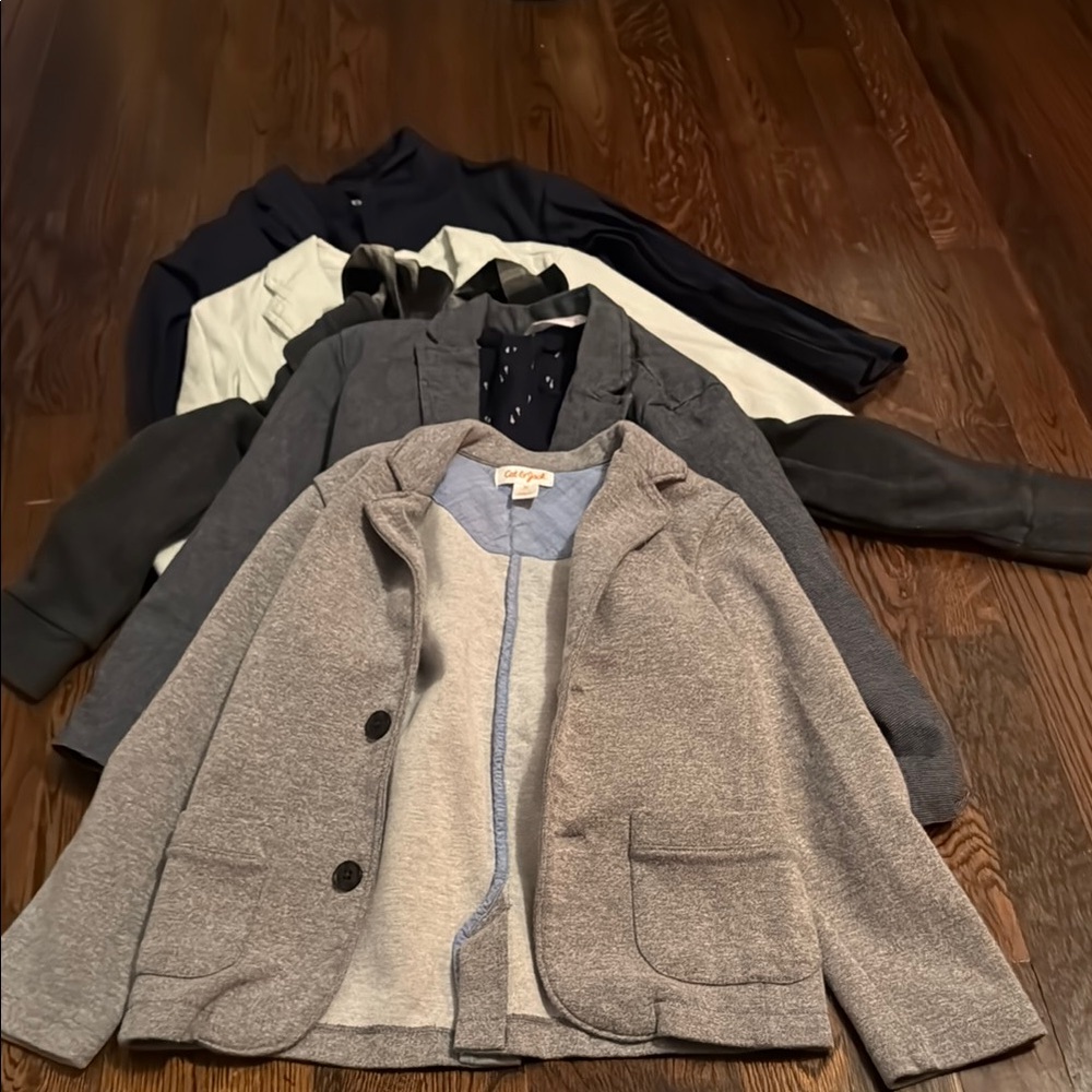Toddler Boys Blazers (5) in 5T Perfect for the Holidays